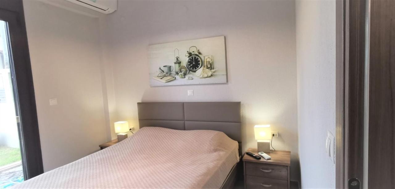Nikiti Modern Villa מראה חיצוני תמונה