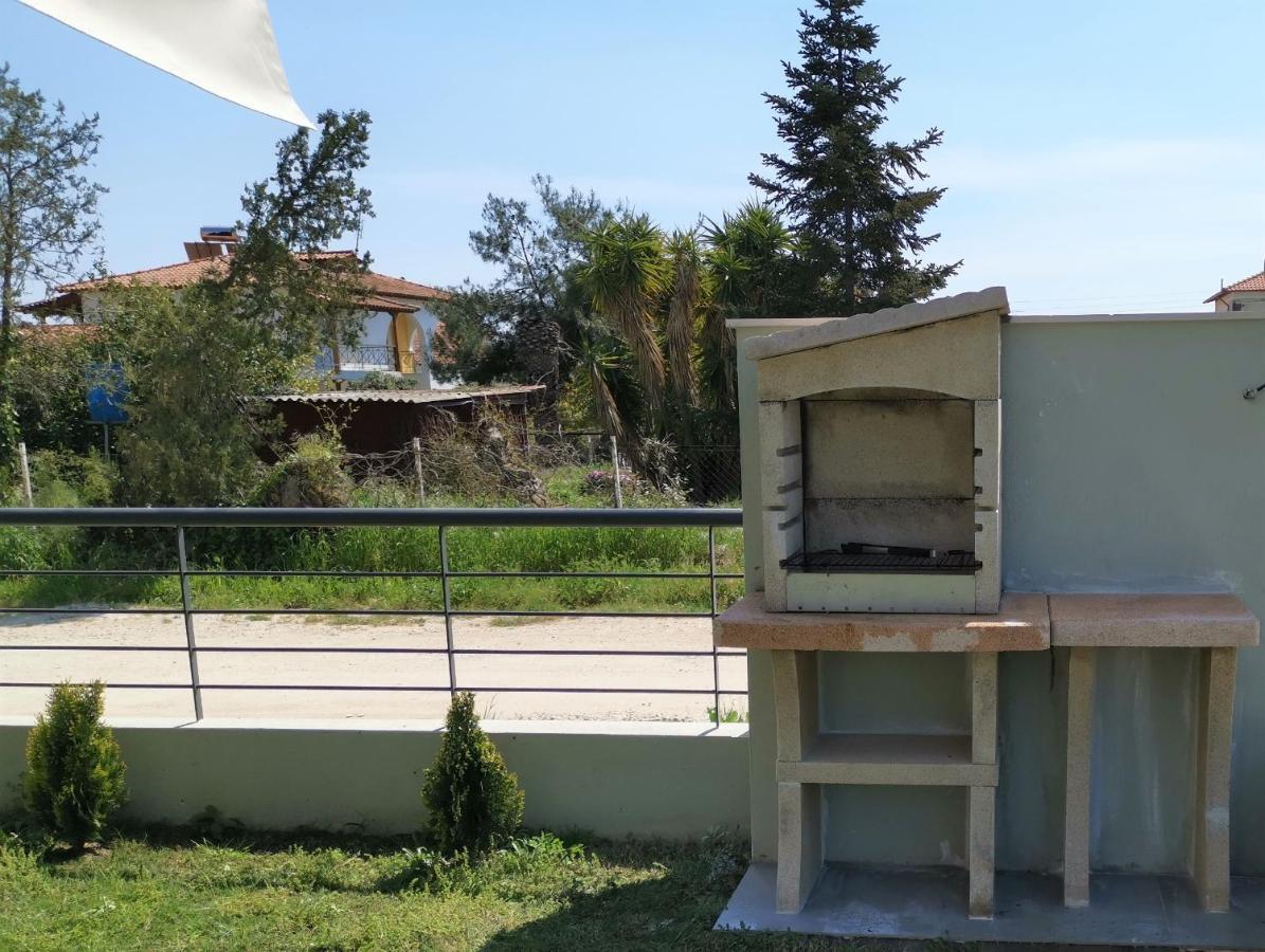 Nikiti Modern Villa מראה חיצוני תמונה
